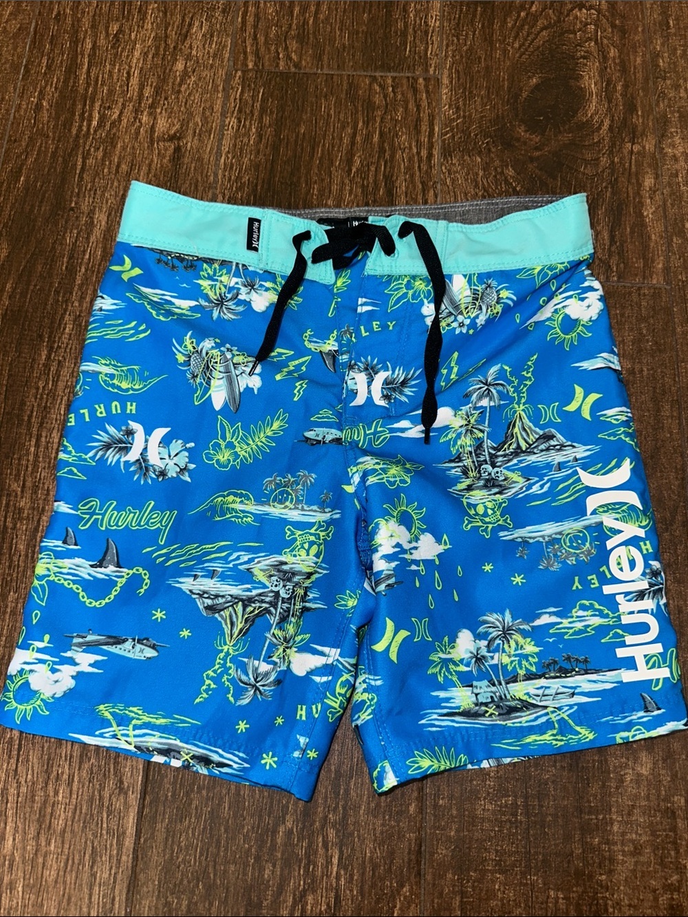 Hurley Blue Aqua Tropical Print Board Shorts size 6 beach pool summer
